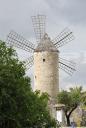 Typisches Bild auf Mallorca - eine alte Mühle
