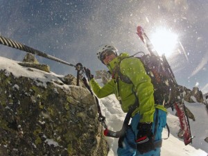 Starke Schneeverwehungen am Aufstiegsgrad